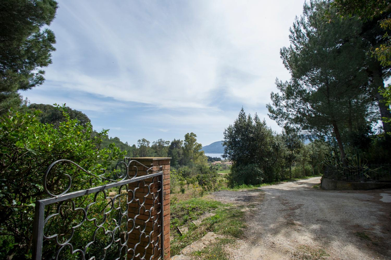 Others 4, Casa i Forni a Porto Azzurro - Goelba, Livorno