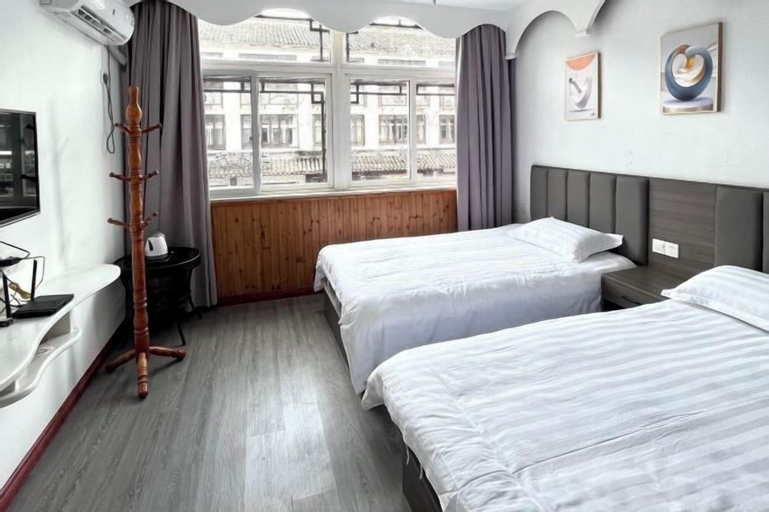 Bedroom 2, Yueman Xilou Theme Inn, Jiaxing