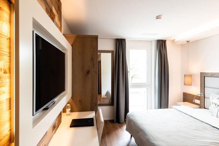 Bedroom 8