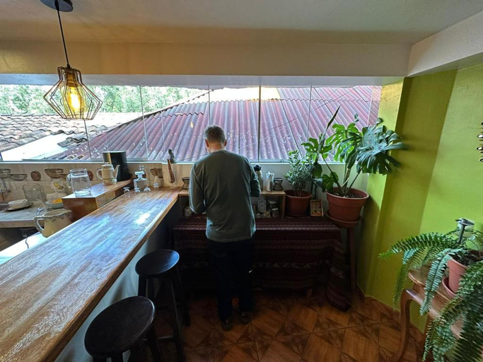 Food & Drinks 4, Parwa Guest House, Urubamba