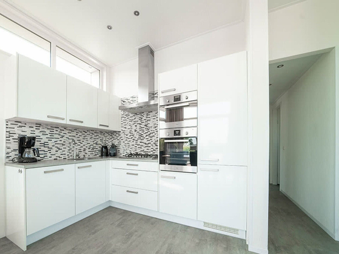 Others 5, Luxury Chalet With a Dishwasher