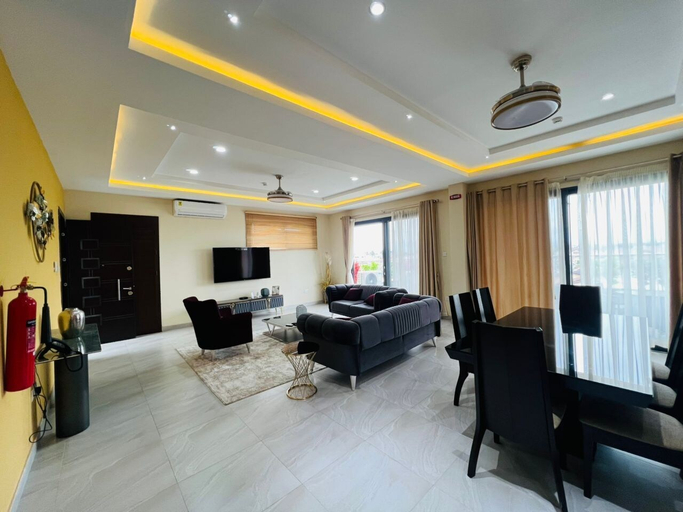 Others 5, UDA APARTMENT, Accra