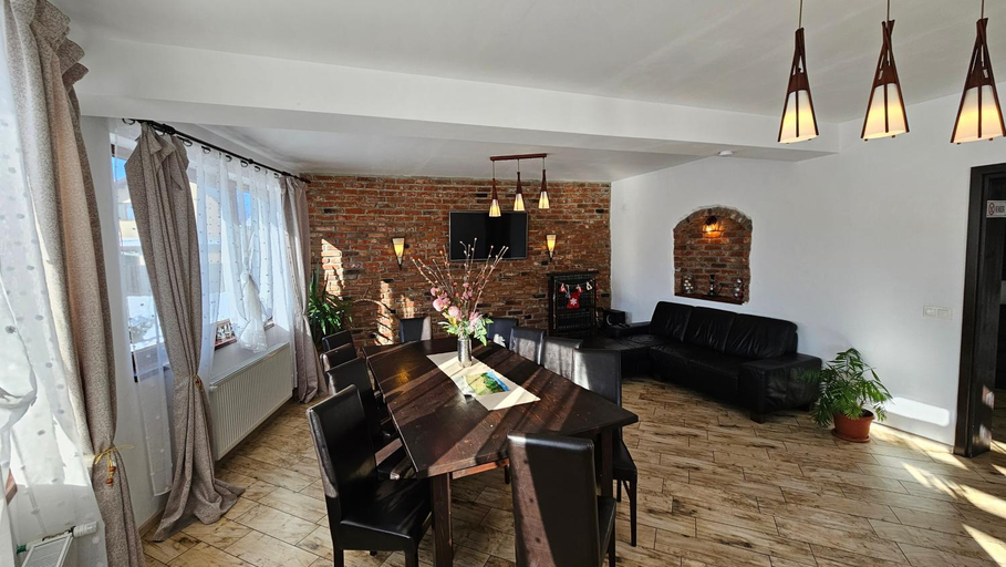 Others 4, Casa Stefu, Rasnov