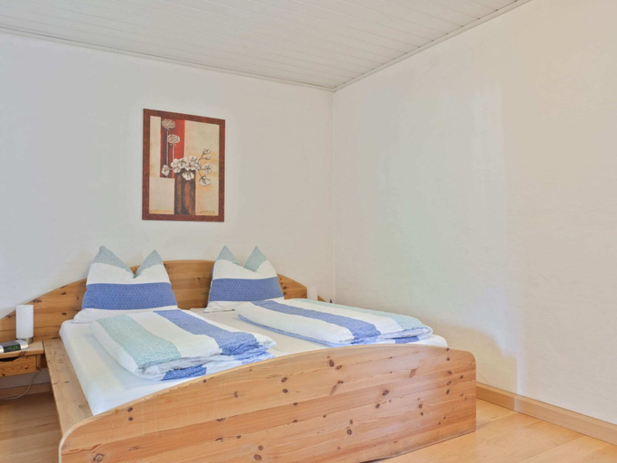 Bedroom 3, Entspannender Ruckzugsort in Langewiese, Hochsauerlandkreis