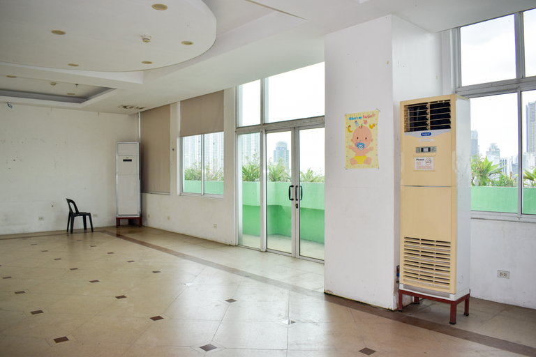 Others 5, The Boni Tower By Rspl Manila City Center By Zuzu, Mandaluyong