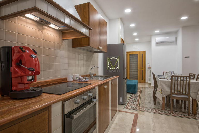 Others 3, B&B D'AMICO, Salerno