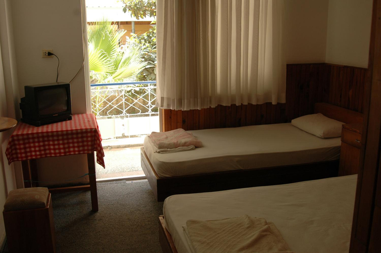 Bedroom 3, Kiyak Hotel, Kale