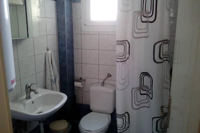 Bathroom 2, Smell sea, Central Macedonia