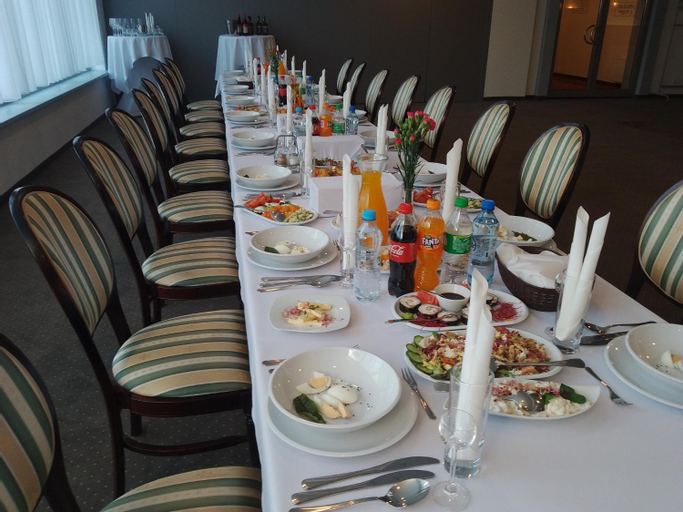 Food & Drinks 4, Hotel Zloty Mlyn Polichno, Piotrków