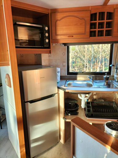 Others 3, tiny house, Charente