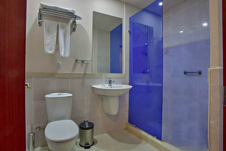 Bathroom 5, Regineh Hotel, Yerevan