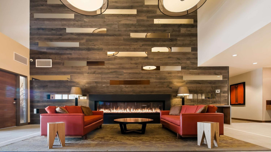 Public Area, Mountain View Inn & Suites, Division No. 6