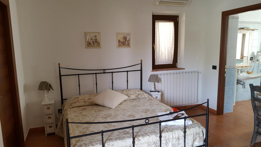 Bedroom 9