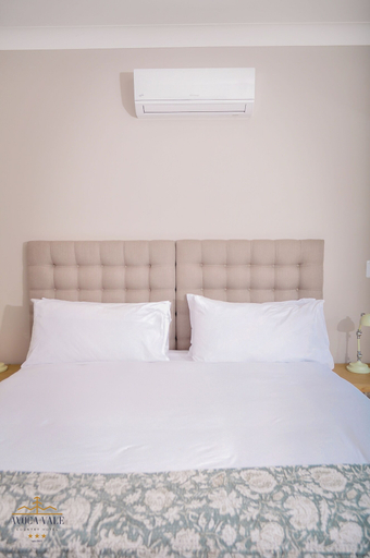Bedroom 2, Avoca Vale Country Hotel, Vhembe