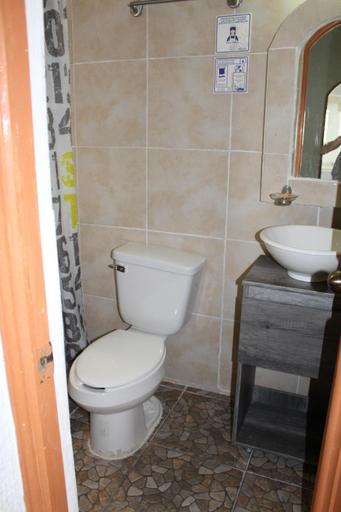 Bathroom 4, D'Cesar Hotel Acapulco, Acapulco de Juárez