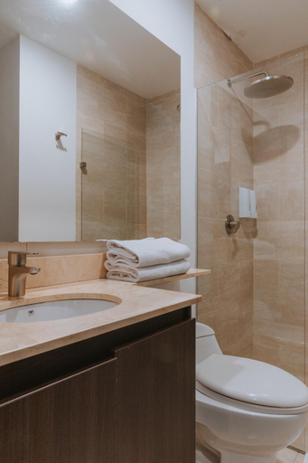 Bathroom 3, Travelers Rio Verde Living Suites, Rionegro