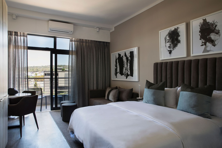 Bedroom 2, The Capital Trilogy, City of Tshwane