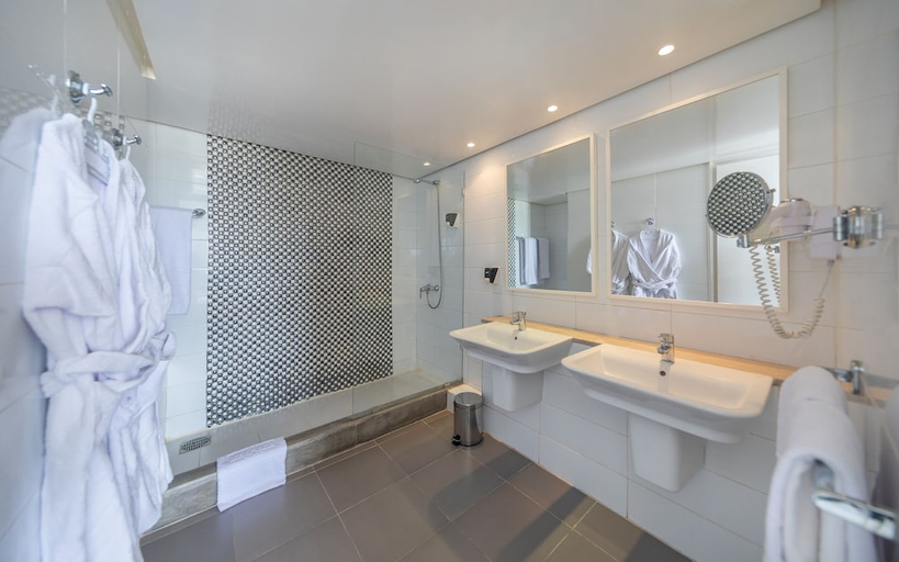 Bathroom 4, MARHABA BEACH, Sousse Médina