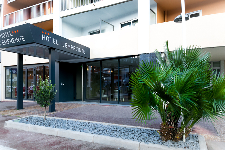 Exterior & Views 2, Hotel L'Empreinte, Alpes-Maritimes