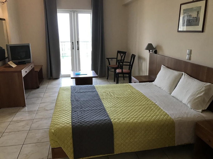 Bedroom 3, Ariadne Apartments, Ionian Islands