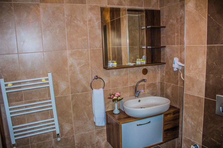 Bathroom 5, Form Thermal Hotel & Spa Kazdağları, Edremit