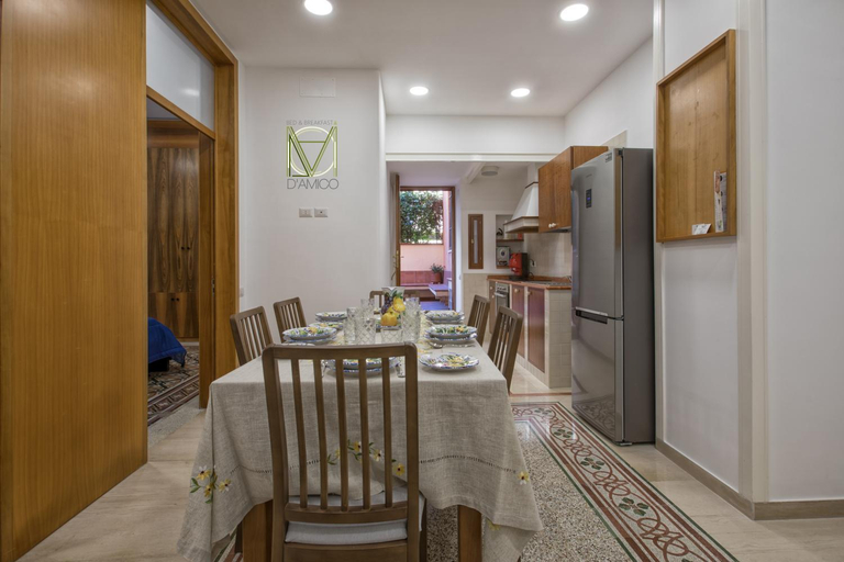 Others 4, B&B D'AMICO, Salerno