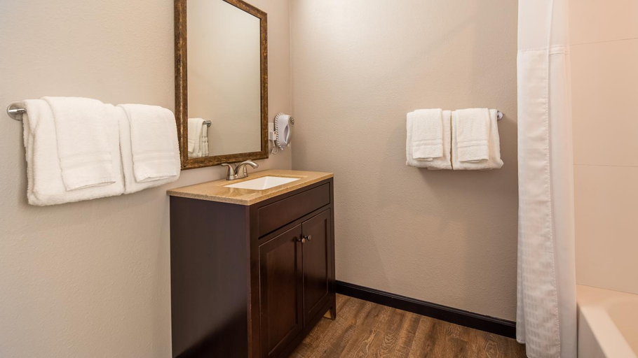 Bathroom 3, Motel 6 Ridgecrest, CA -China Lake, Kern