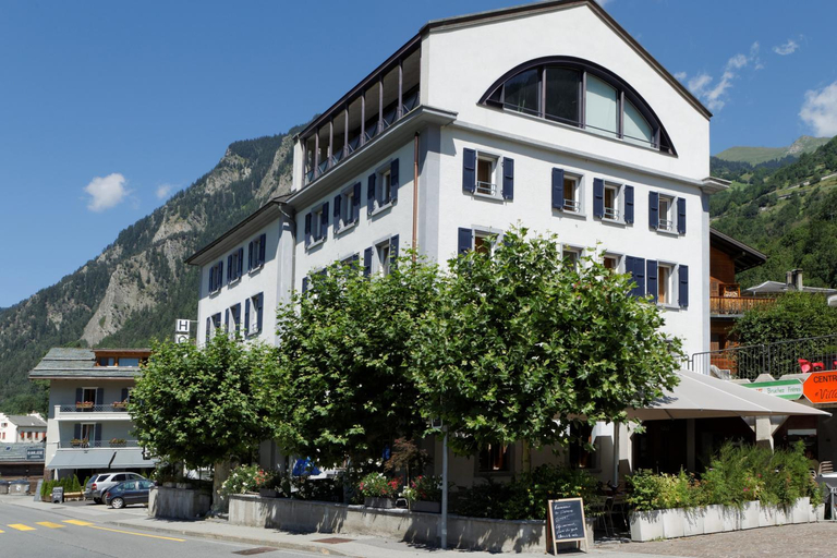 Exterior & Views 1, Hotel Restaurant Le Gietroz, Entremont