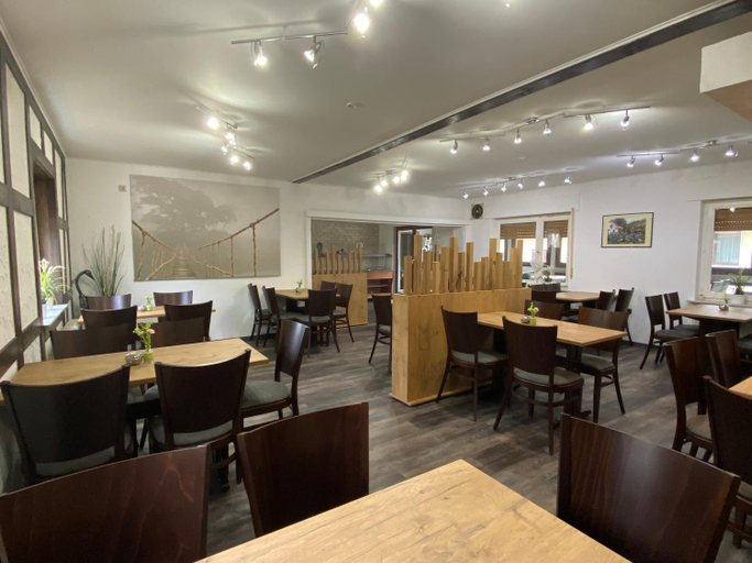 Food & Drinks 4, Landgasthof-Bikerhotel Arnold, Waldeck-Frankenberg