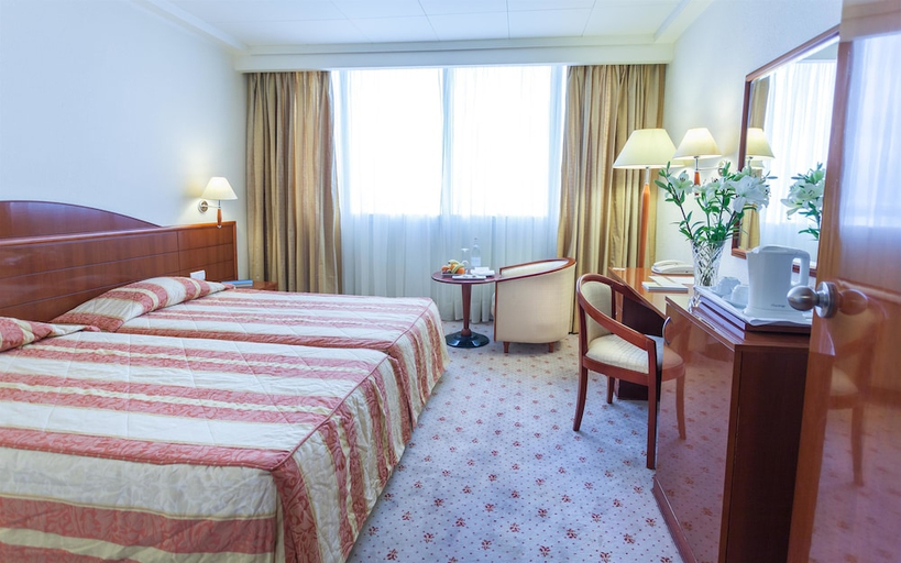 Bedroom 2, El Mouradi Hotel Africa Tunis, Bab Bhar