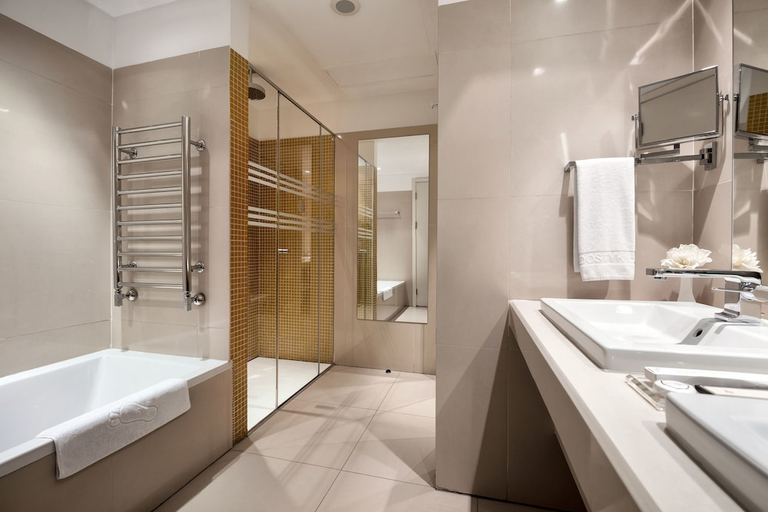 Bathroom 4, Dostyk Hotel, Almaty