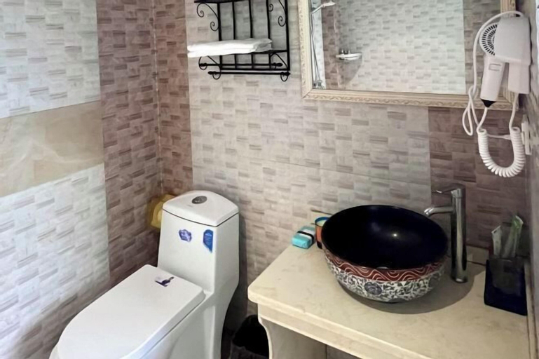 Bathroom 1