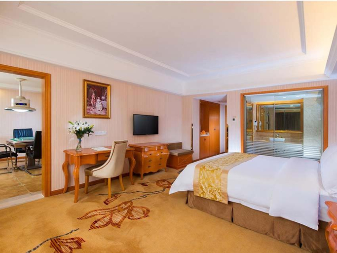 Bedroom 2, Vienna Classic Hotel Changde Pedestrian Street, Changde