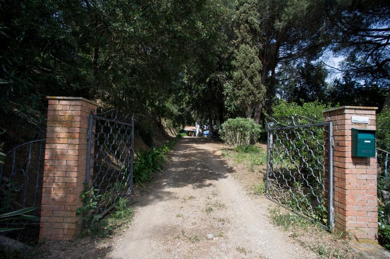 Others 3, Casa i Forni a Porto Azzurro - Goelba, Livorno