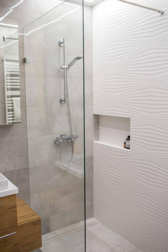 Bathroom 5