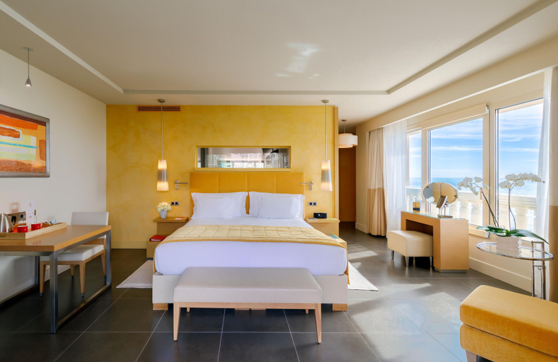 Bedroom 3, Monte-Carlo Bay Hotel & Resort, Monaco