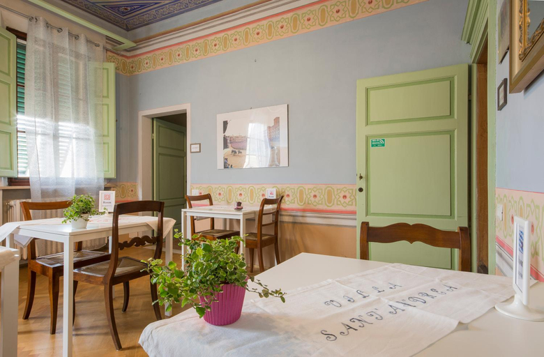 Bedroom 2, Villa Sant’Andrea, Siena