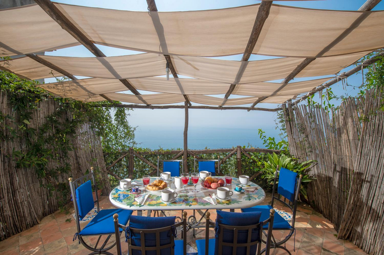 Balcony/terrace 5, Villa Tranquillita, Salerno