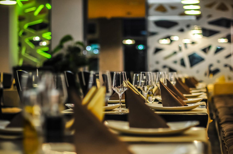 Food & Drinks 3, Hotel Aqua, Targu Jiu