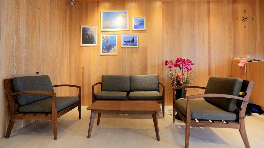 Public Area 3, Station 100m B&B, Hualien