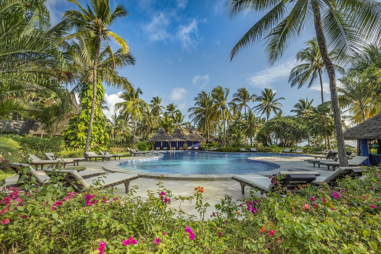 Sport & Beauty 2, Breezes Beach Club & Spa, Kusini
