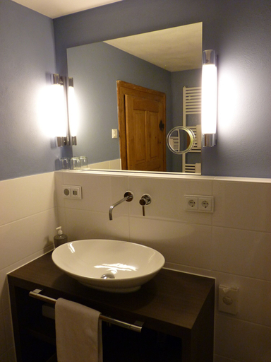 Bathroom 4, Landgasthof Rössle - Beim Kräuterwirt, Lindau (Bodensee)