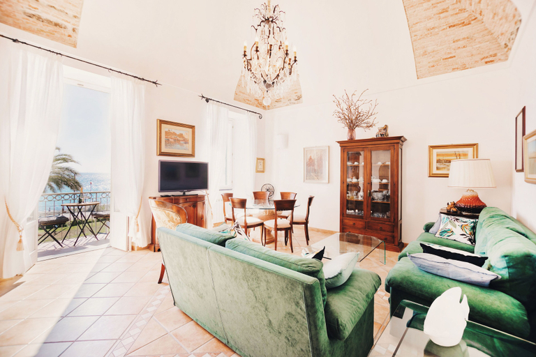 Others 5, Appartamento fronte mare a Ospedaletti by Wonderful Italy, Imperia