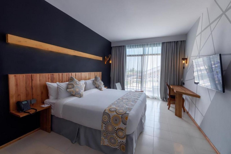 Bedroom 2, Giraffe Beach Hotel Dar es Salaam, Kinondoni