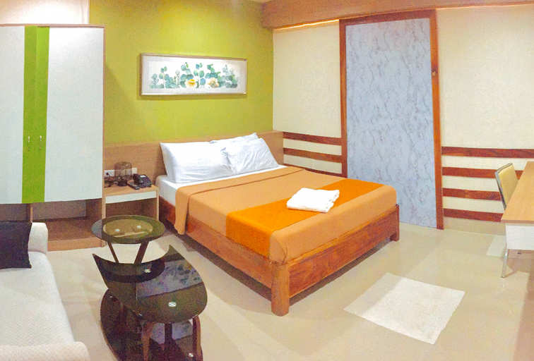 Bedroom 2, Reddoorz Plus @ Abc Landmark Hotel, Makilala