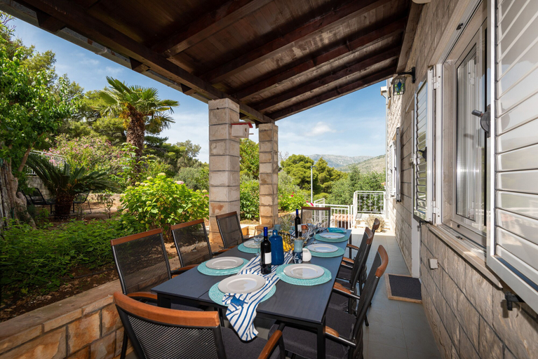 Others 5, Villa Elixir, Dubrovnik