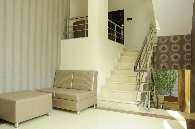 Public Area 2, HOTEL GRAND PARKWAY, Kancheepuram