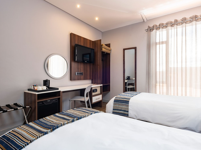 Bedroom 2, aha Kathu Hotel, John Taolo Gaetsewe