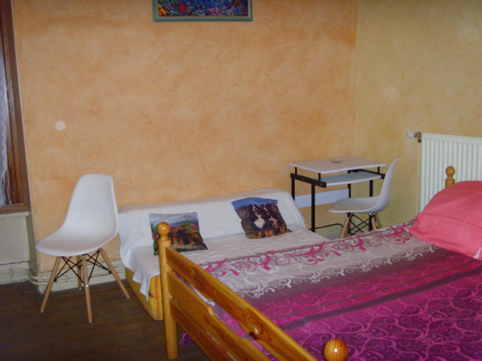 Bedroom 2, Le Bravard, Puy-de-Dôme