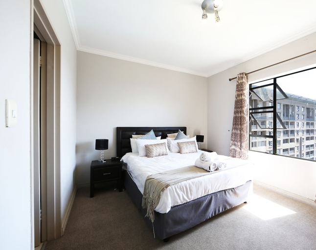 Bedroom 2, Executives Suites-Westpoint Sandton, City of Johannesburg